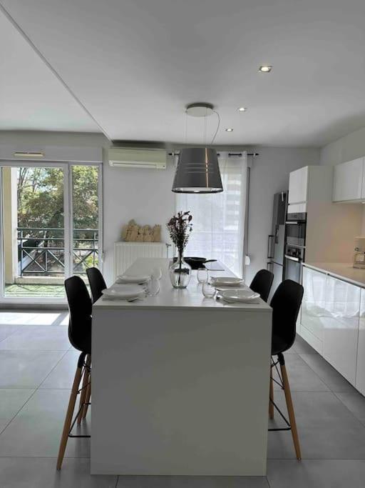Charmant T3 Moderne Climatise Villeurbanne Ngoại thất bức ảnh